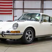 1971 Light Ivory Porsche 911T thumbnail