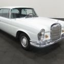 1967 White Mercedes-Benz 250SE 2.5 Fuel Injected In-line 6 cylinder thumbnail