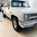 1987 White Chevrolet Other Pickups thumbnail