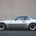 1986 Silver Porsche 944 thumbnail