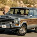 1986 Silver Jeep Wagoneer thumbnail