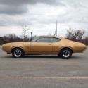 1969 Gold Oldsmobile 442 thumbnail