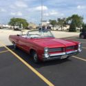 1964 Red Pontiac Bonneville thumbnail