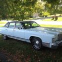1975 powder blue Lincoln Continental thumbnail