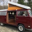1971 Red Volkswagen Bus/Vanagon thumbnail