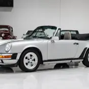 1989 Silver Metallic Porsche 911 thumbnail