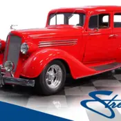 1935 Red Buick Series 60 thumbnail