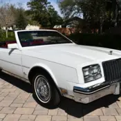 1982 White Buick Riviera thumbnail