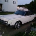1966 White Lincoln Continental thumbnail