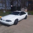 1989 White Ford Mustang thumbnail