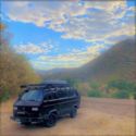 1990 Burgundy Volkswagen Bus/Vanagon thumbnail