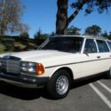 1982 Tan Mercedes-Benz 300-Series thumbnail