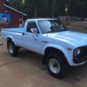 1979 White Toyota 4x4 pickup thumbnail