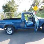 1994 CALVARY BLUE Toyota Pickup thumbnail