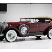 1930 Burgundy Packard Custom Eight thumbnail