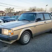 1990  Volvo 240 thumbnail