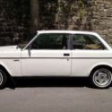 1982 White Volvo 240 thumbnail