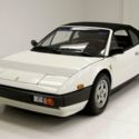 1984 White Ferrari Mondial QV thumbnail