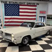 1964 White Pontiac Catalina thumbnail