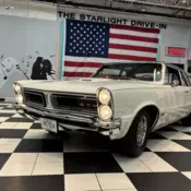 1965 White Pontiac GTO thumbnail
