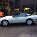 1988 White Chevrolet Corvette thumbnail
